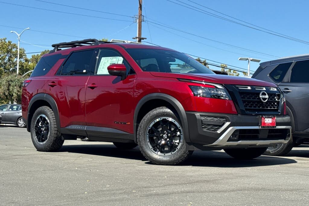 2025 Nissan Pathfinder Rock Creek 4WD