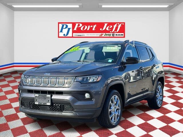 2022 Jeep Compass Latitude Lux 4WD