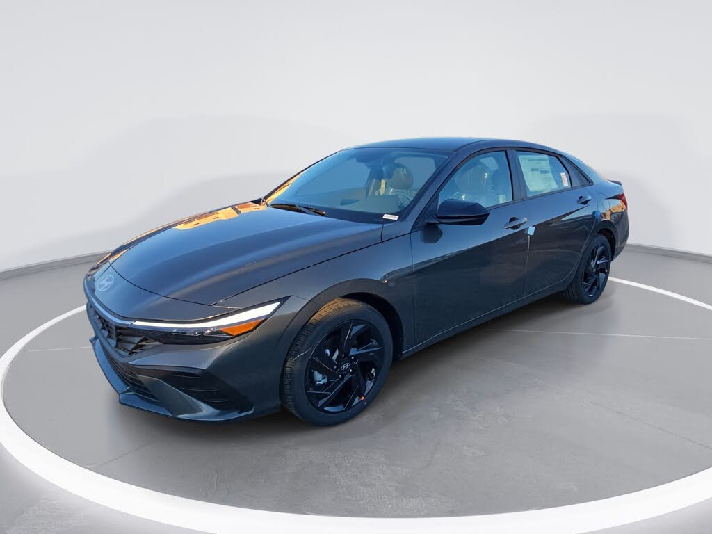 2026 Hyundai Elantra SEL Sport FWD