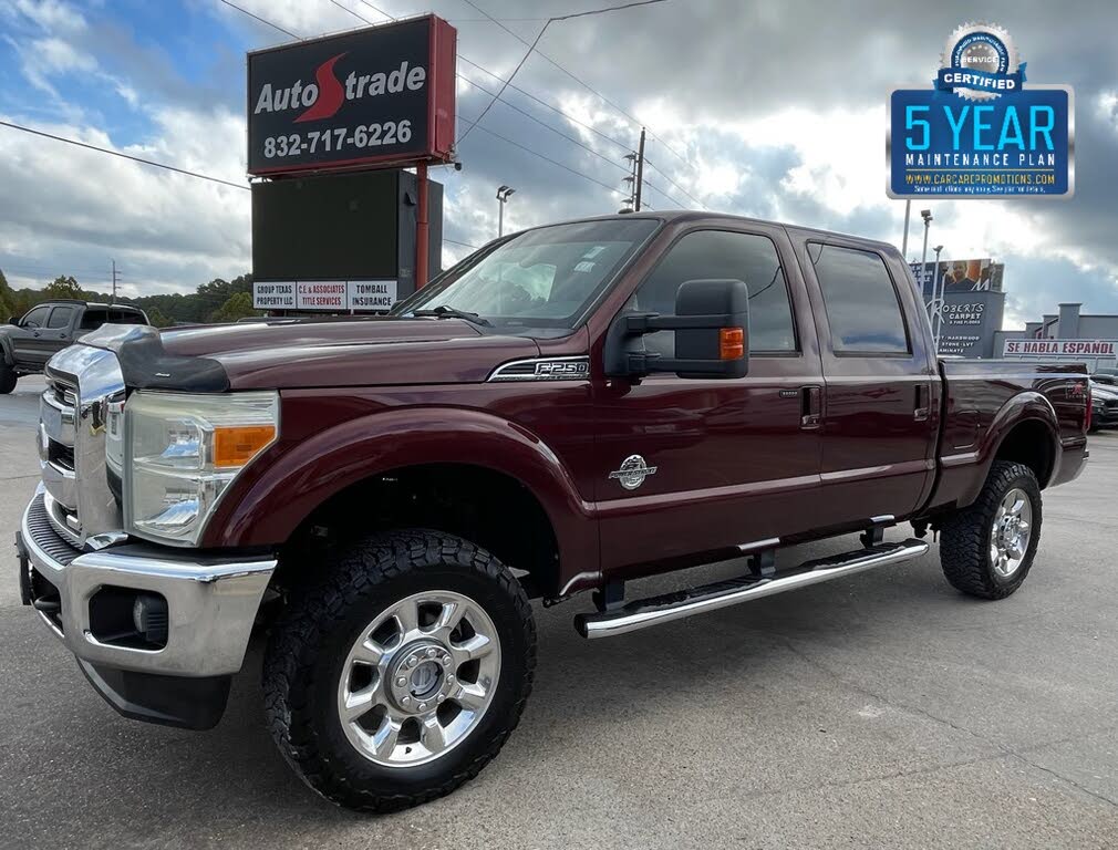 2011 Ford F-250 Super Duty Lariat Crew Cab 4WD