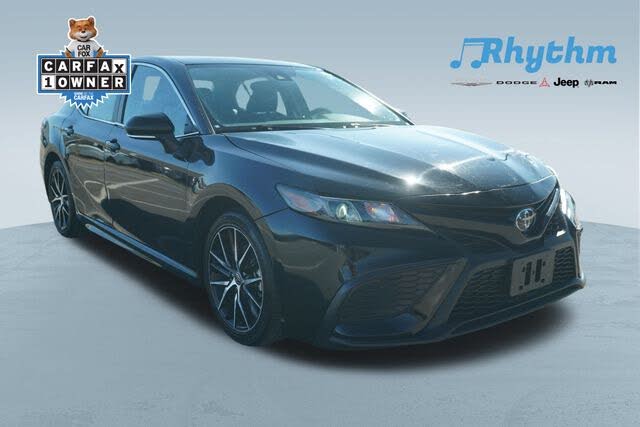 2024 Toyota Camry SE FWD