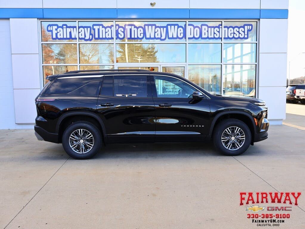 2026 Chevrolet Traverse LT FWD