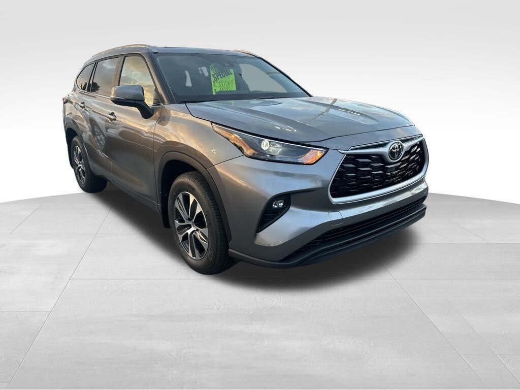 2026 Toyota Highlander XLE AWD