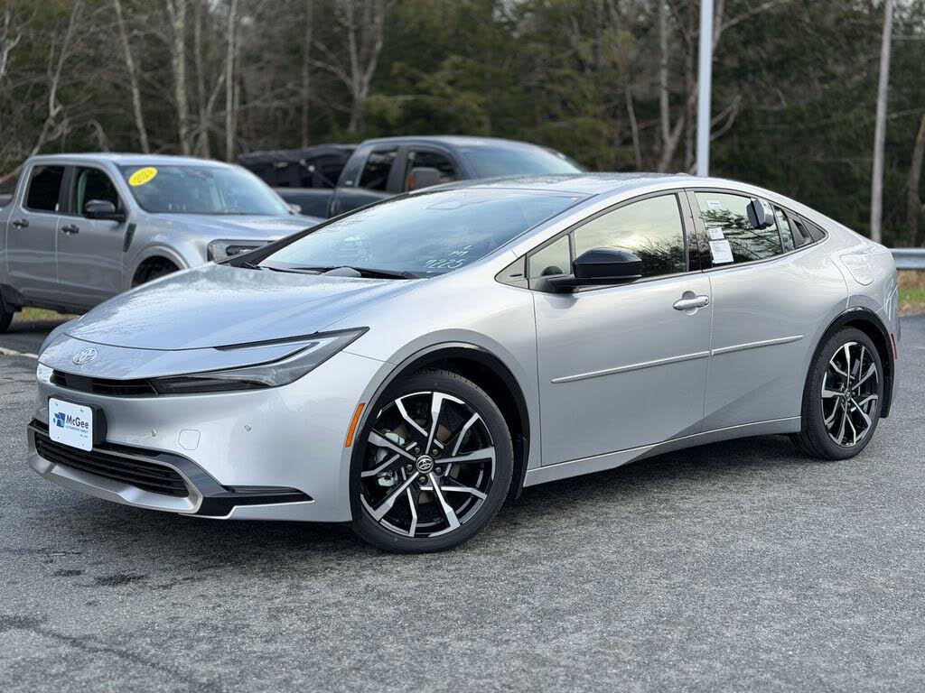 2026 Toyota Prius Plug-In Hybrid XSE FWD