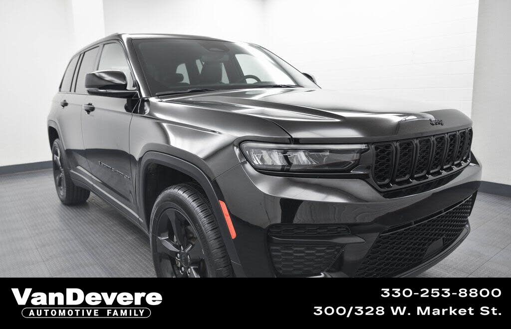 2023 Jeep Grand Cherokee Altitude X 4WD