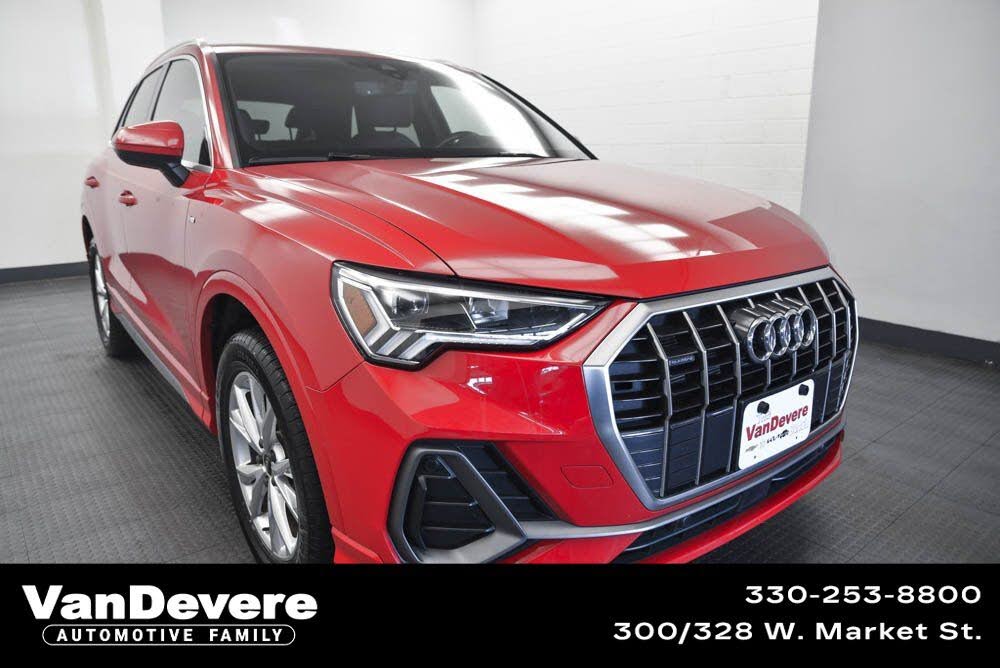 2024 Audi Q3 quattro Premium S Line 45 TFSI