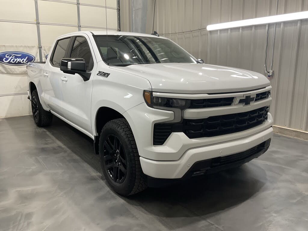 2025 Chevrolet Silverado 1500 RST Crew Cab 4WD
