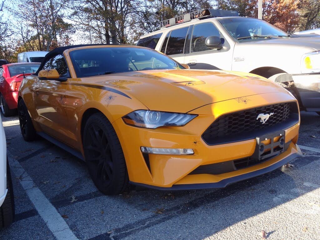2019 Ford Mustang EcoBoost Premium Convertible RWD