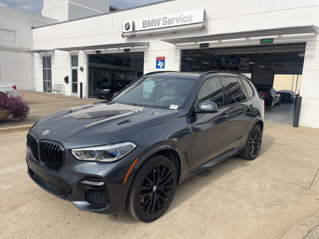 2022 BMW X5 M50i xDrive AWD