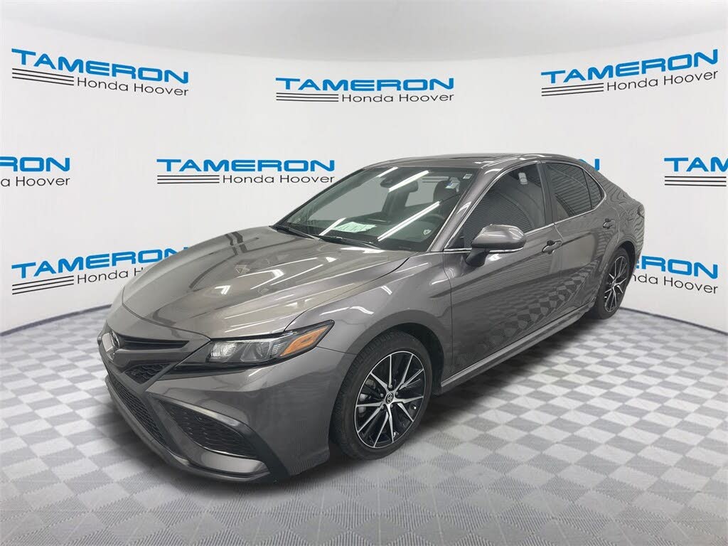 2024 Toyota Camry SE FWD