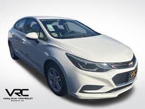 Chevrolet Cruze LT Hatchback FWD