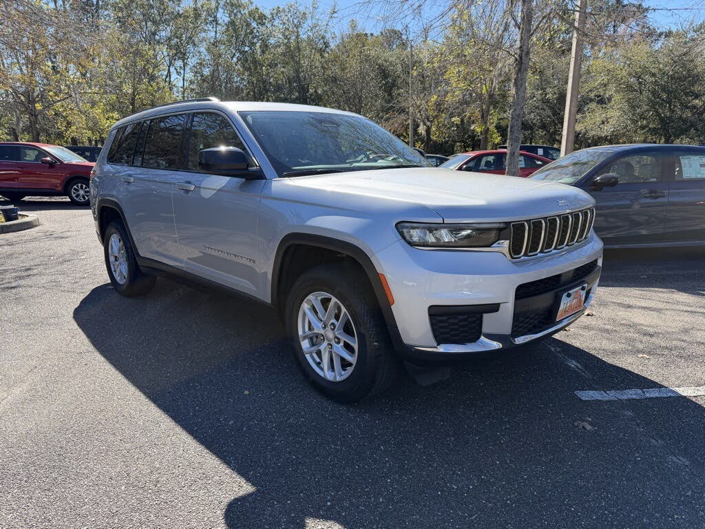 2023 Jeep Grand Cherokee L Laredo RWD