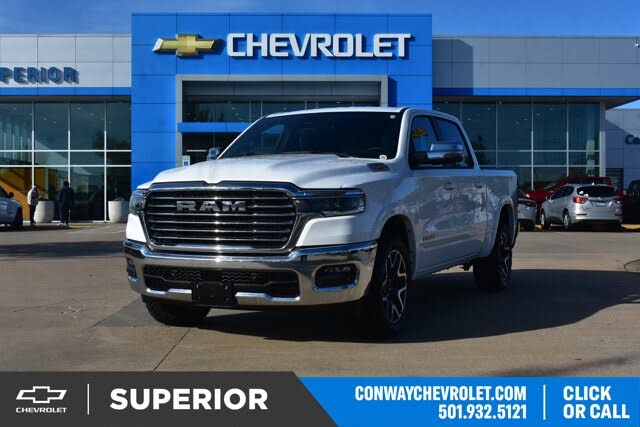 2025 RAM 1500 Laramie Crew Cab 4WD