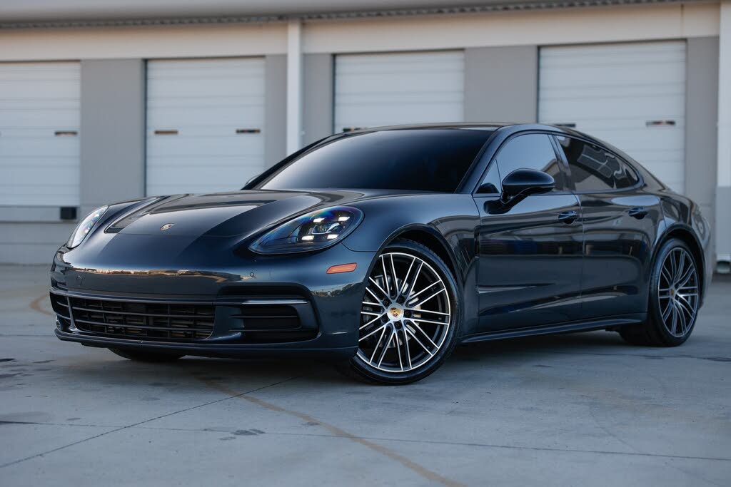 2018 Porsche Panamera