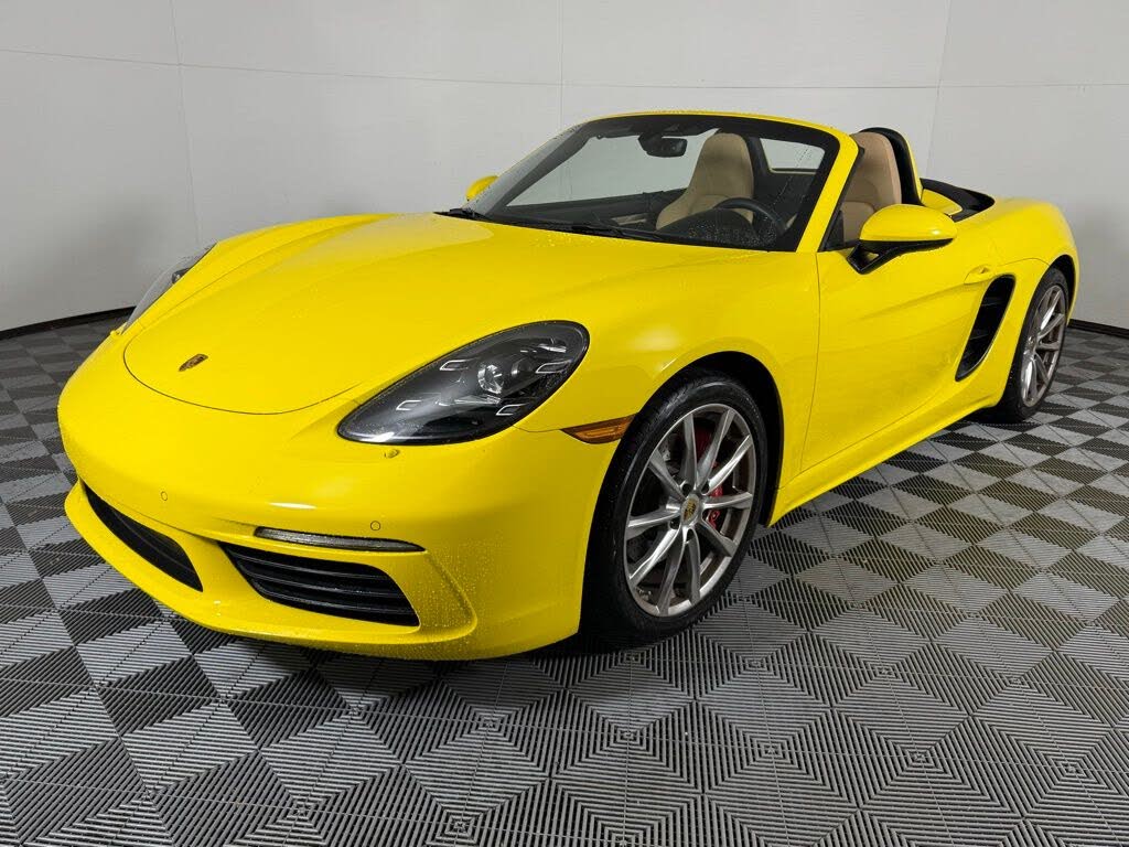 2022 Porsche 718 Boxster S RWD