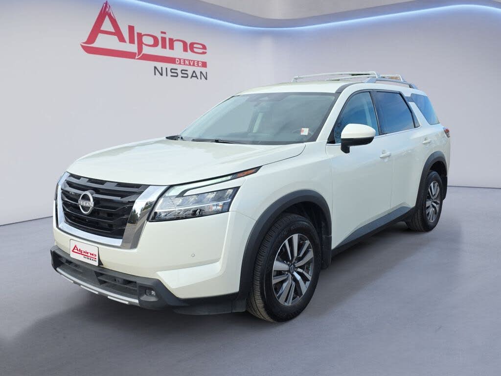 2024 Nissan Pathfinder SL 4WD