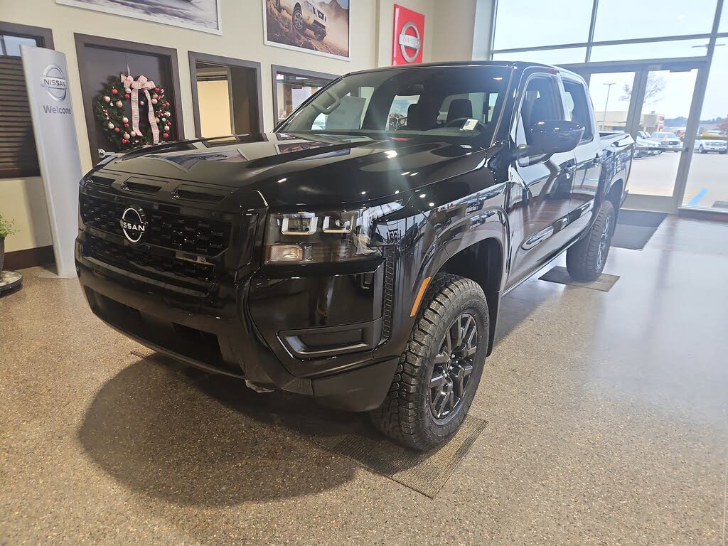 2026 Nissan Frontier SV Crew Cab 4WD