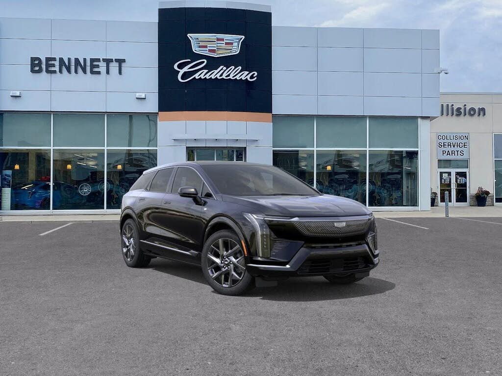 2025 Cadillac OPTIQ Luxury 1 AWD