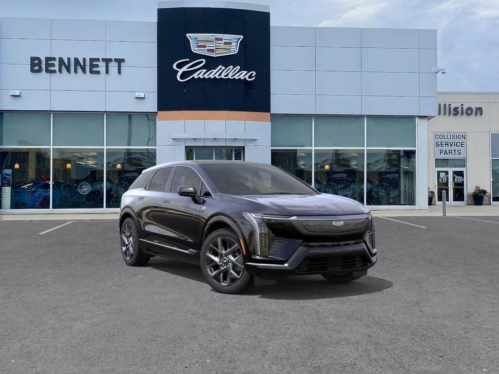 2026 Cadillac OPTIQ Luxury AWD