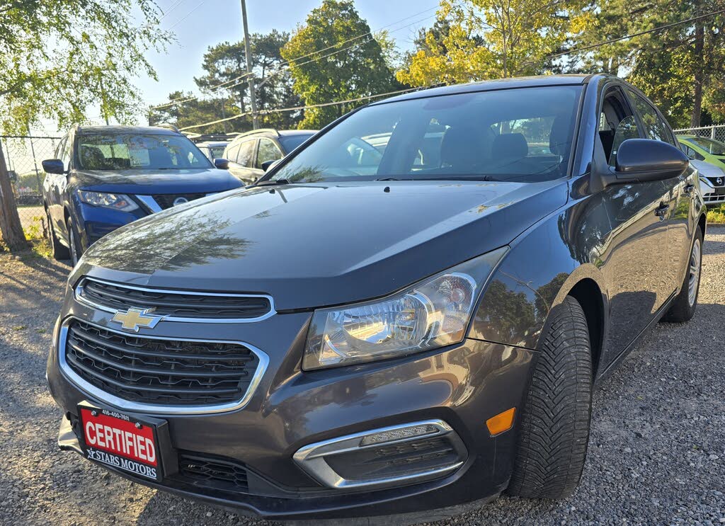 Chevrolet Cruze 1LT Sedan FWD 2015