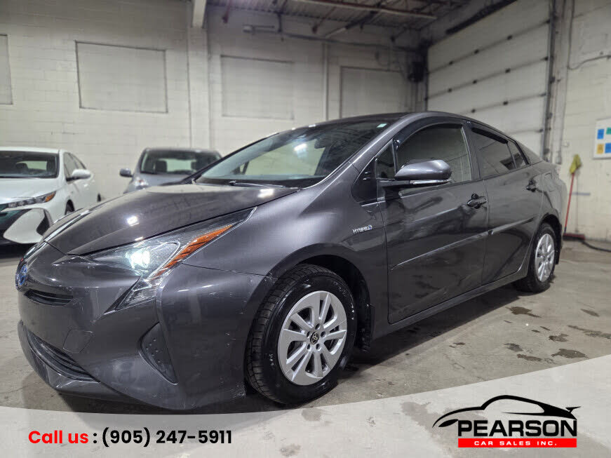 2018 Toyota Prius Two FWD