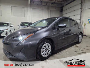 Toyota Prius Two FWD