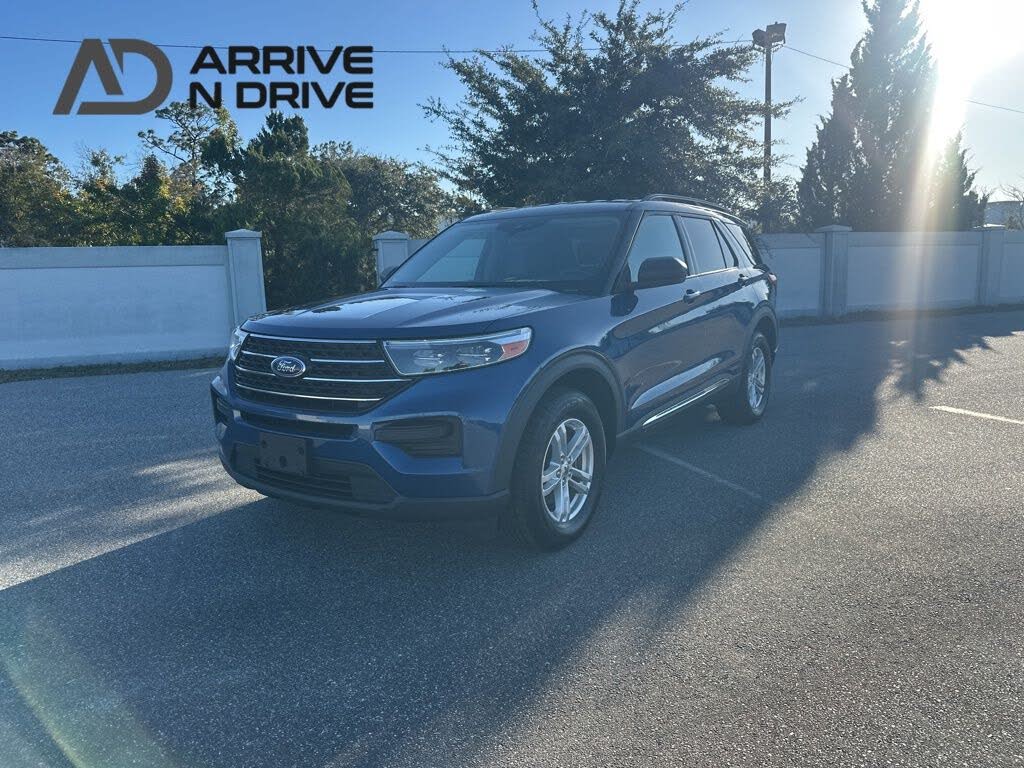 2023 Ford Explorer XLT AWD