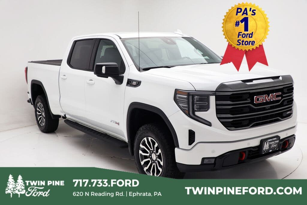 2023 GMC Sierra 1500 AT4 Crew Cab 4WD