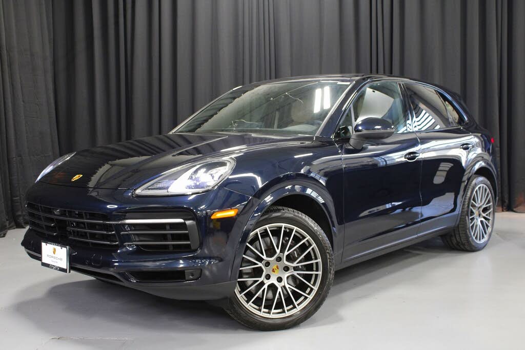 2023 Porsche Cayenne Platinum Edition AWD