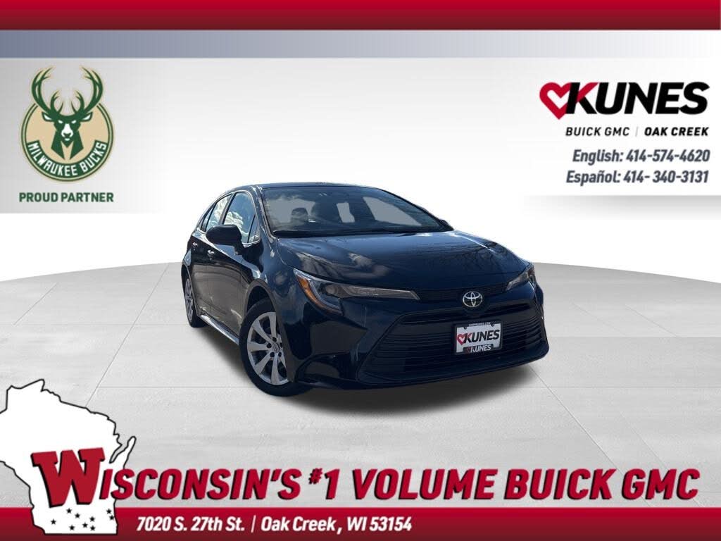 2025 Toyota Corolla LE FWD