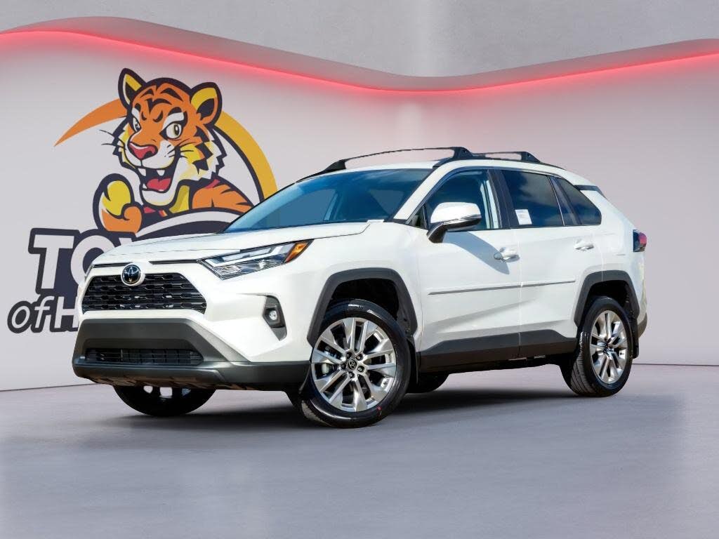 2025 Toyota RAV4 XLE Premium FWD