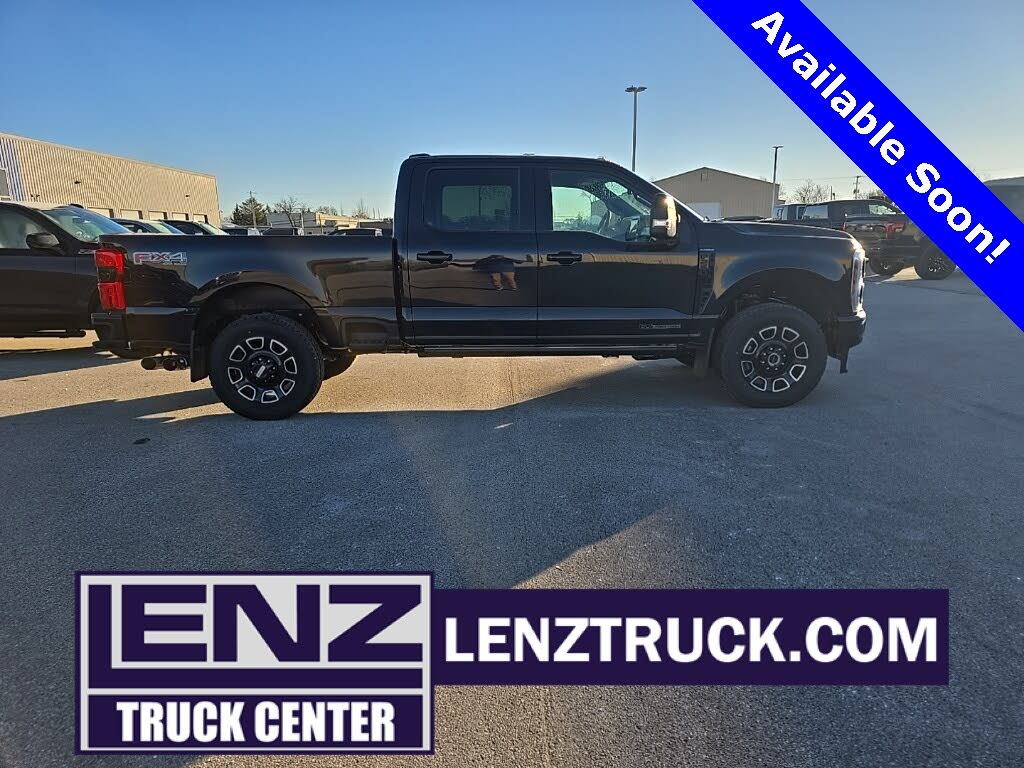 2026 Ford F-250 Super Duty Platinum Crew Cab 4WD
