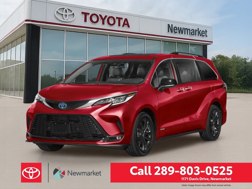 2022 Toyota Sienna XSE 7-Passenger AWD