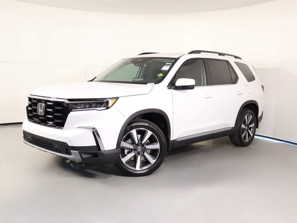 2025 Honda Pilot Touring AWD