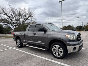 Toyota Tundra Grade 4.6L V8 Double Cab RWD