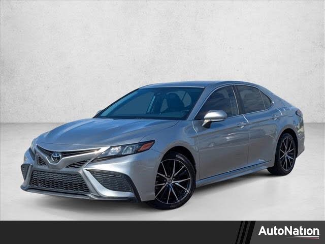 2023 Toyota Camry SE FWD