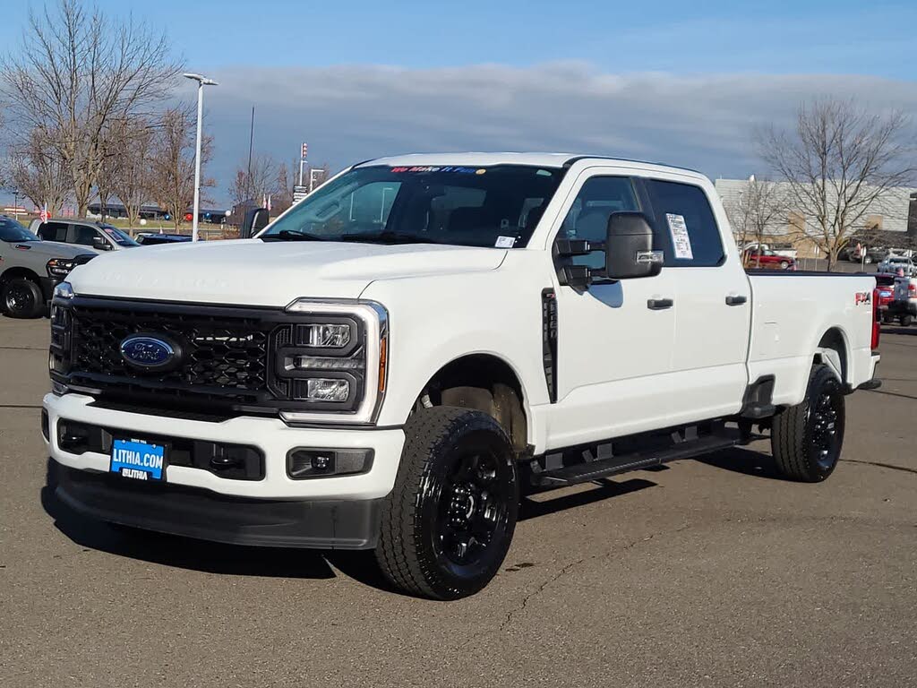 2024 Ford F-250 Super Duty XL Crew Cab LB 4WD