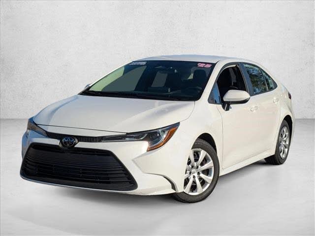 2025 Toyota Corolla LE FWD