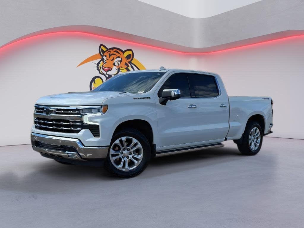 2022 Chevrolet Silverado 1500 LTZ Crew Cab 4WD