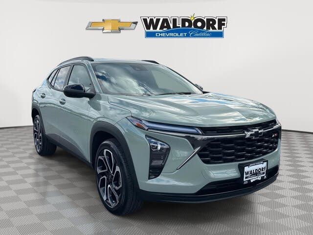 2024 Chevrolet Trax RS with 2RS FWD