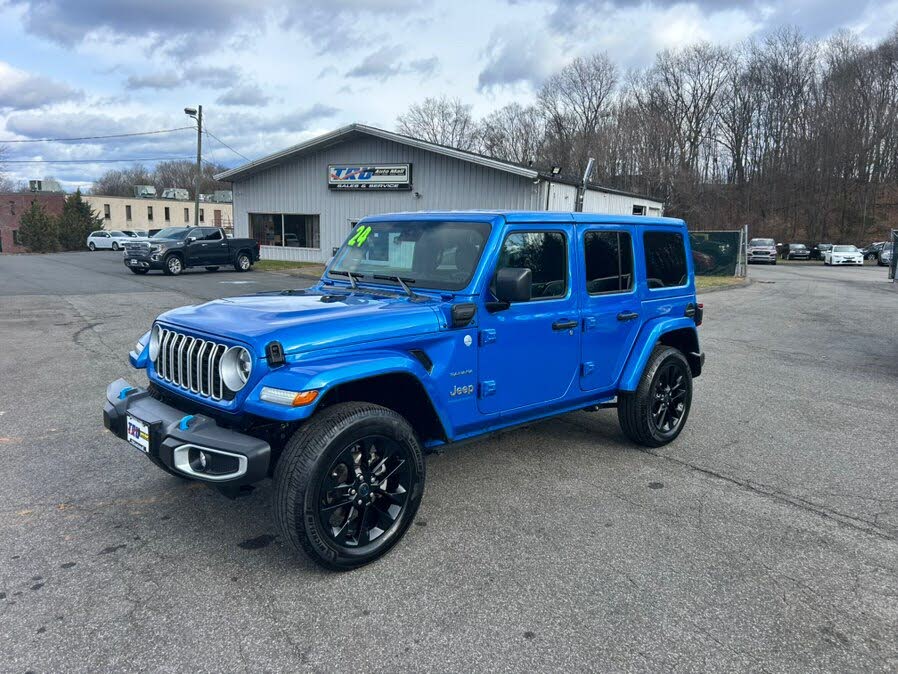 2024 Jeep Wrangler 4xe Sahara 4WD