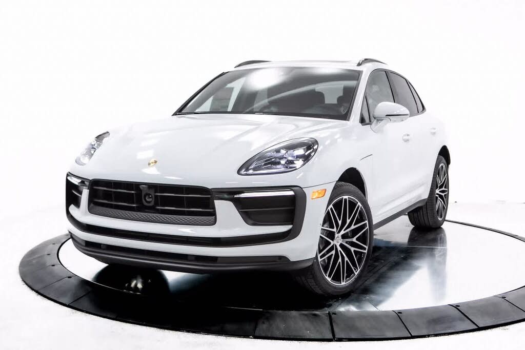 2025 Porsche Macan