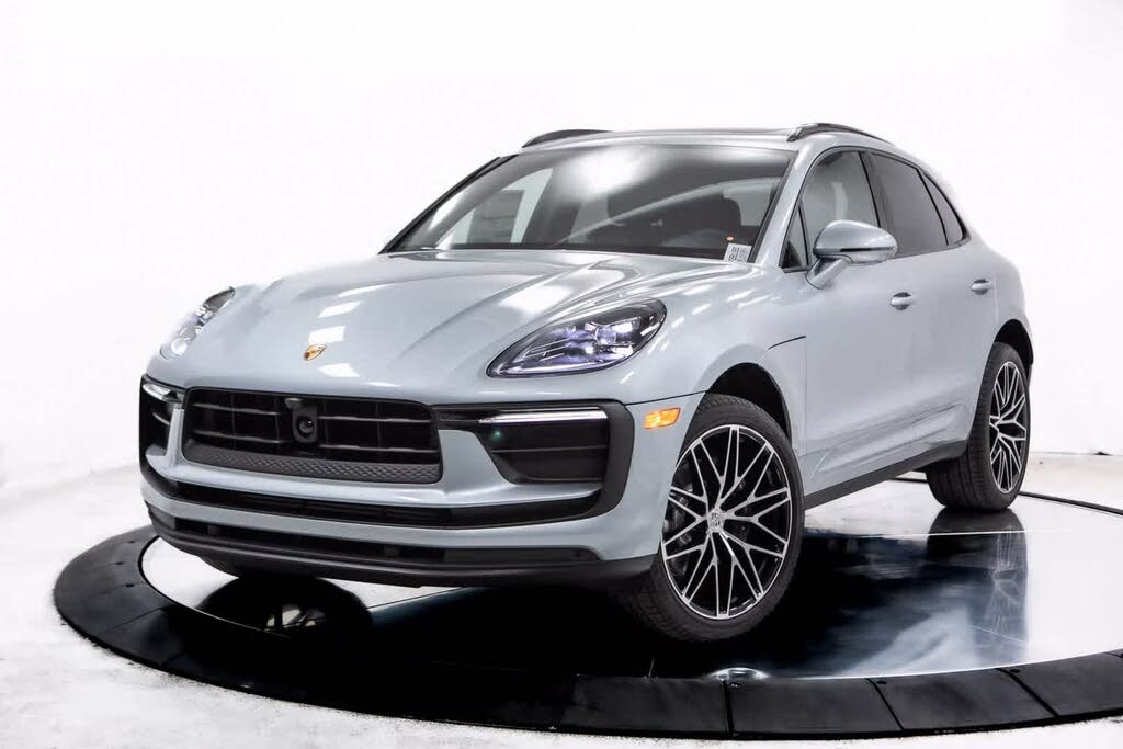 2025 Porsche Macan