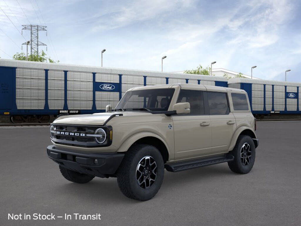 2025 Ford Bronco Outer Banks 4-Door 4WD