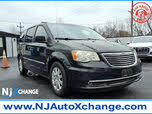 Chrysler Town & Country Touring FWD