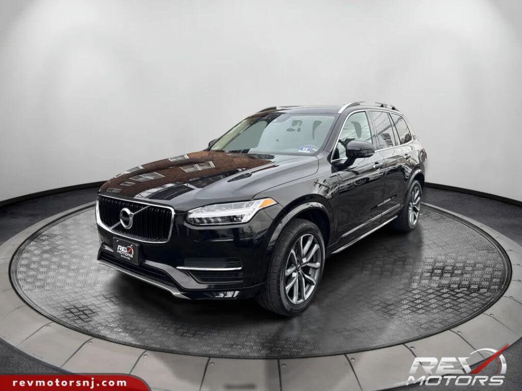 2019 Volvo XC90 T5 Momentum AWD