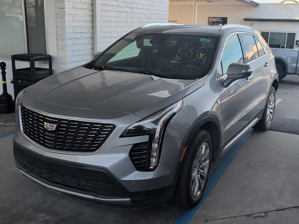 2023 Cadillac XT4 Premium Luxury FWD