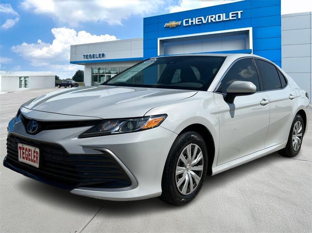 2023 Toyota Camry Hybrid LE FWD