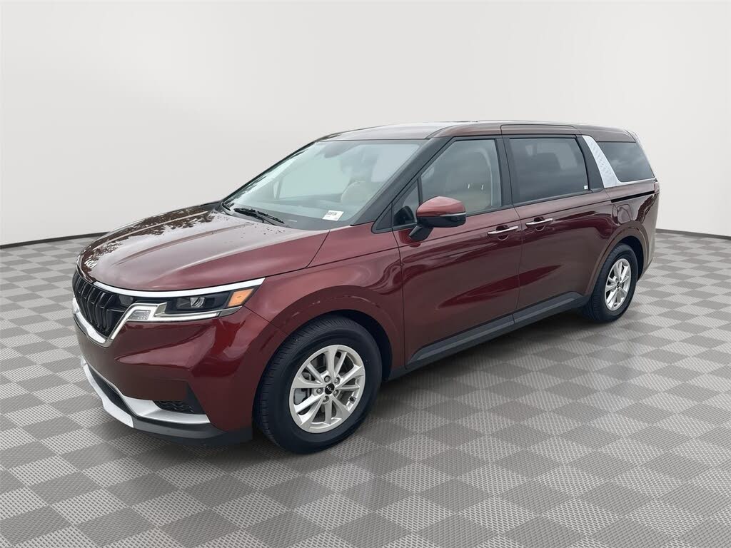 2024 Kia Carnival LX FWD