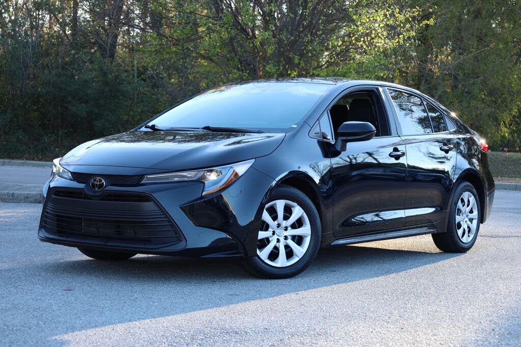 2024 Toyota Corolla LE FWD